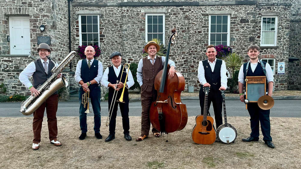 Baby Jools and the Jazzaholics